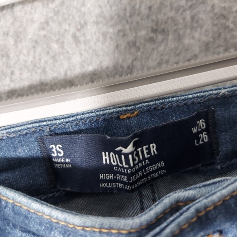 Hollister Women Jeans 3 Short High Jegging Distressed Trashed Stonewash Stretch - Picture 5 of 10